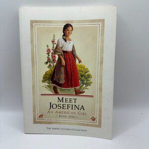 Meet Josefina: American Girl-Book One Valerie Tripp Paperback